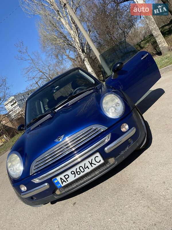 Хетчбек MINI Hatch 2003 в Запоріжжі