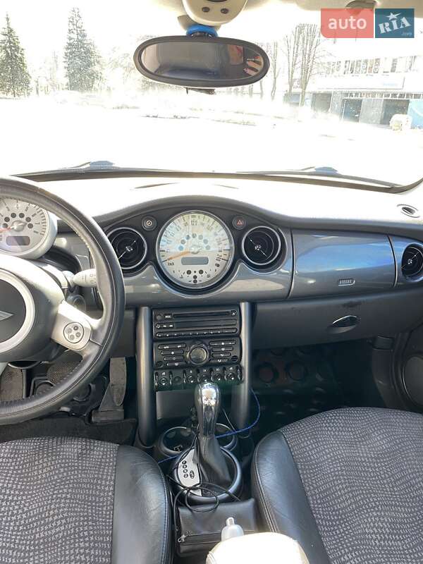 Хетчбек MINI Hatch 2003 в Запоріжжі