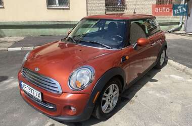 Хэтчбек MINI Hatch 2013 в Запорожье