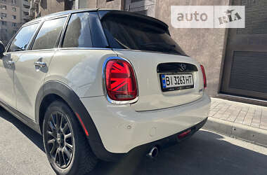 Хэтчбек MINI Hatch 2019 в Киеве