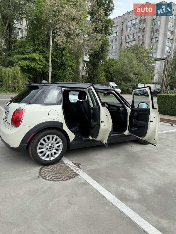 Хэтчбек MINI Hatch 2015 в Днепре