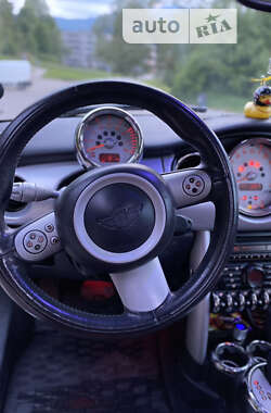 Хэтчбек MINI Hatch 2005 в Одессе