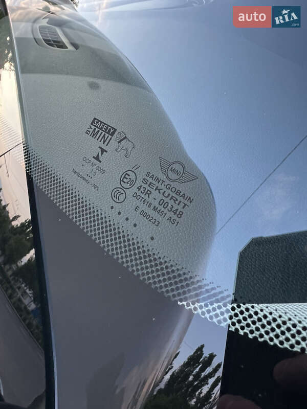 Хетчбек MINI Hatch 2015 в Миколаєві