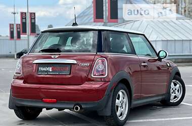 Хэтчбек MINI Hatch 2008 в Киеве