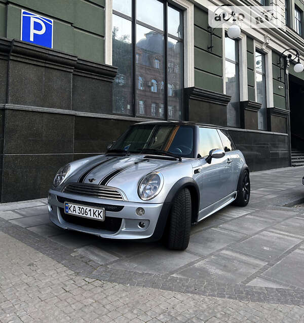 Хетчбек MINI Hatch 2002 в Києві