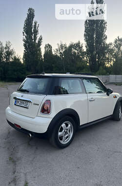 Хэтчбек MINI Hatch 2008 в Конотопе