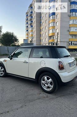 Хэтчбек MINI Hatch 2008 в Конотопе