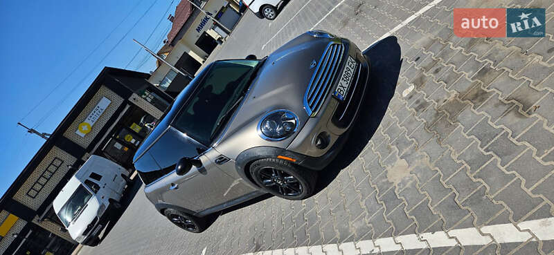 Хэтчбек MINI Hatch 2012 в Хмельницком