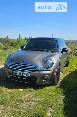 Хэтчбек MINI Hatch 2012 в Хмельницком