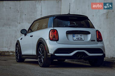 Хетчбек MINI Hatch 2021 в Києві