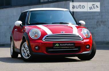 Хэтчбек MINI Hatch 2013 в Киеве