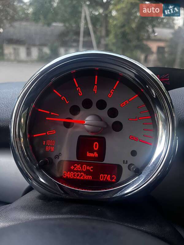 Хэтчбек MINI Hatch 2007 в Львове