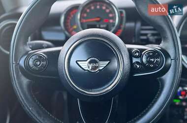 Хетчбек MINI Hatch 2015 в 