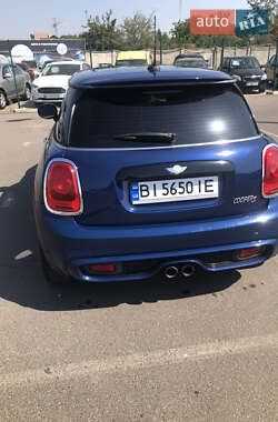 Хетчбек MINI Hatch 2014 в Полтаві