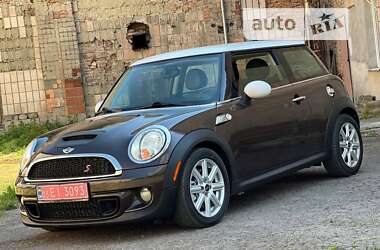 Хэтчбек MINI Hatch 2011 в Дубно