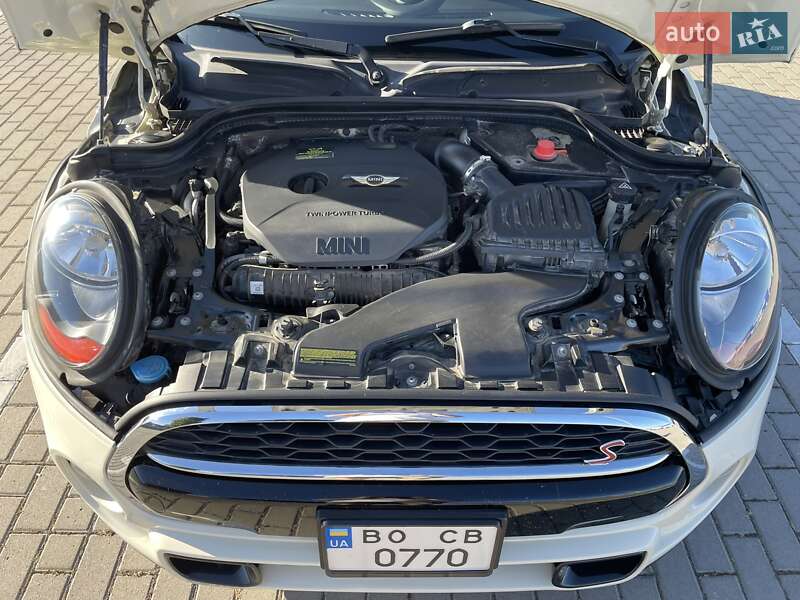 Хэтчбек MINI Hatch 2014 в Тернополе
