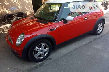 Хэтчбек MINI Hatch 2004 в Кременчуге