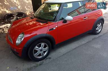 Хэтчбек MINI Hatch 2004 в Кременчуге