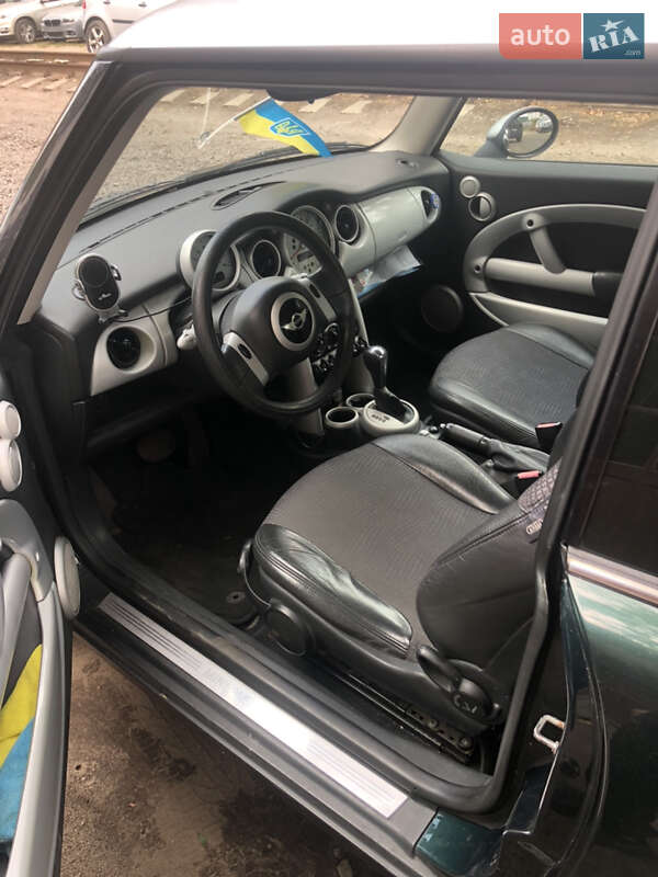 Хэтчбек MINI Hatch 2002 в Киеве фото 5 Хэтчбек MINI Hatch 2002 в Киеве