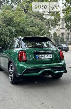 Хетчбек MINI Hatch 2022 в Одесі