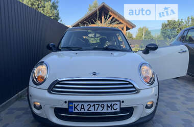 Хетчбек MINI Hatch 2012 в Переяславі