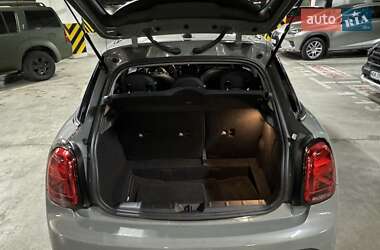 Хетчбек MINI Hatch 2021 в 