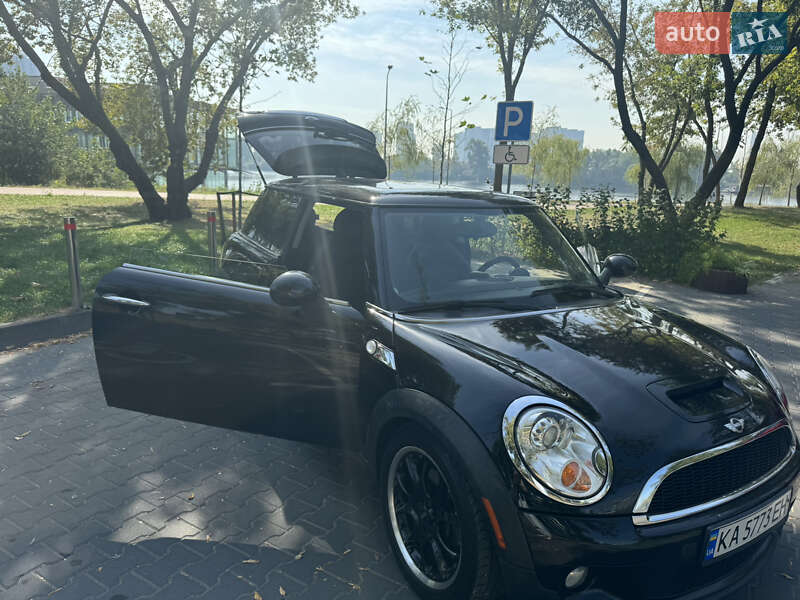 Хетчбек MINI Hatch 2010 в Києві