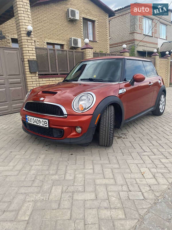 Хетчбек MINI Hatch 2011 в Харкові фото 2 Хетчбек MINI Hatch 2011 в Харкові