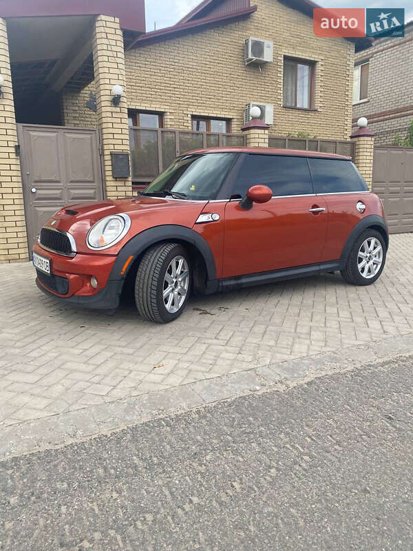 Хетчбек MINI Hatch 2011 в Харкові фото 4 Хетчбек MINI Hatch 2011 в Харкові