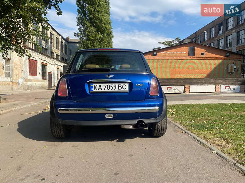 Хетчбек MINI Hatch 2002 в Києві фото 8 Хетчбек MINI Hatch 2002 в Києві