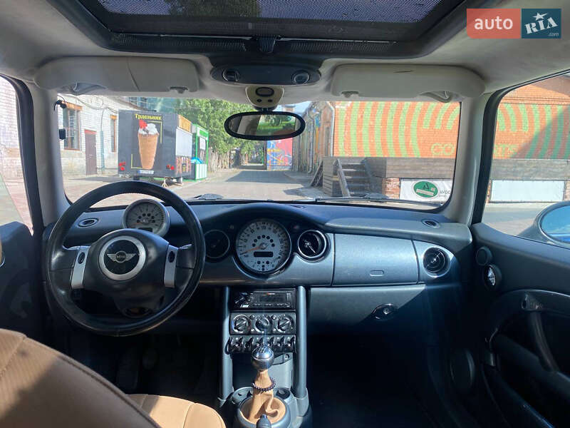 Хетчбек MINI Hatch 2002 в Києві фото 13 Хетчбек MINI Hatch 2002 в Києві