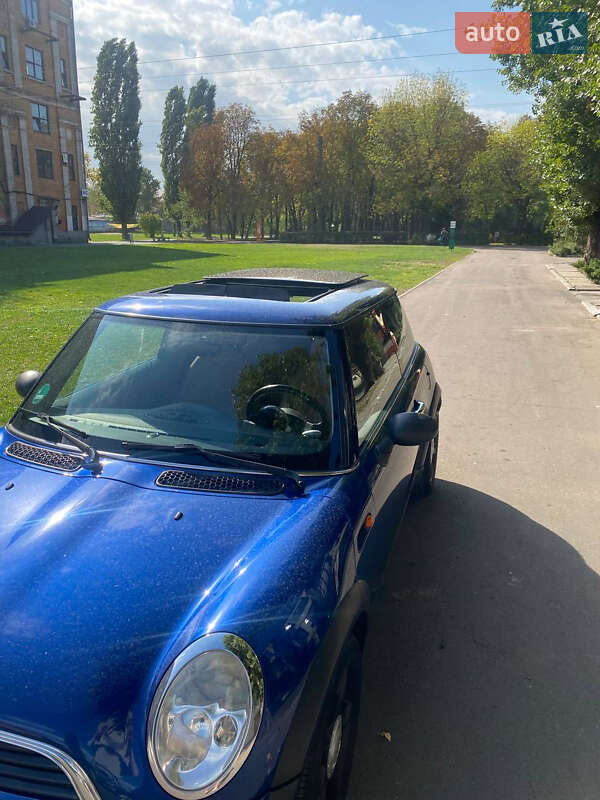 Хетчбек MINI Hatch 2002 в Києві фото 21 Хетчбек MINI Hatch 2002 в Києві