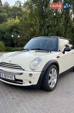 Хэтчбек MINI Hatch 2005 в Черкассах