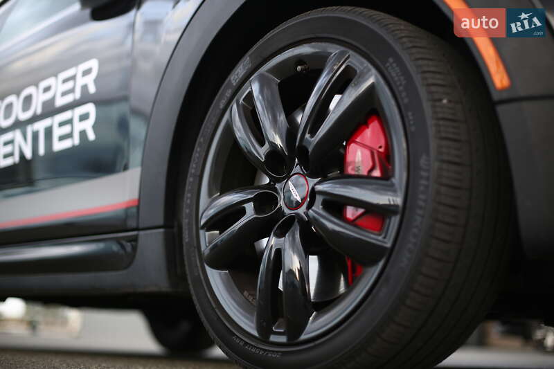 Хетчбек MINI Hatch 2018 в Києві фото 9 Хетчбек MINI Hatch 2018 в Києві