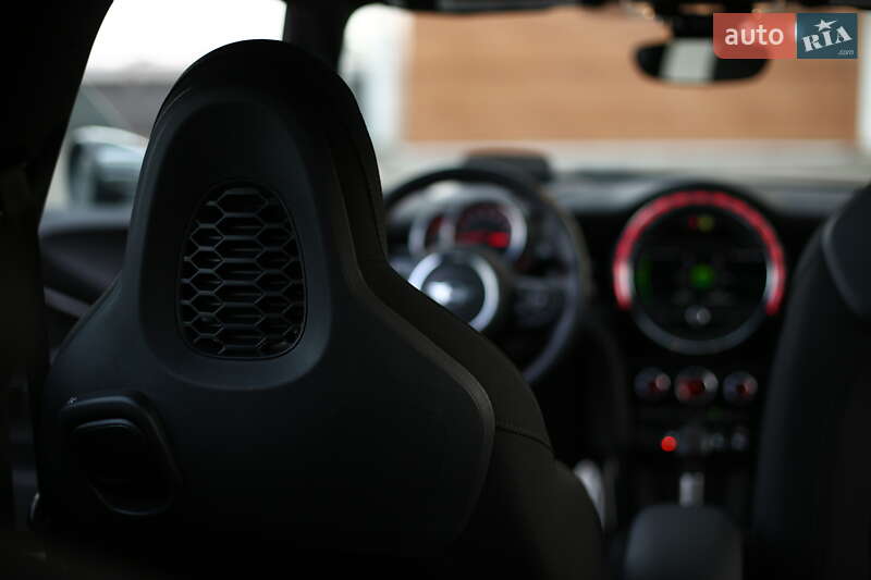 Хетчбек MINI Hatch 2018 в Києві фото 33 Хетчбек MINI Hatch 2018 в Києві