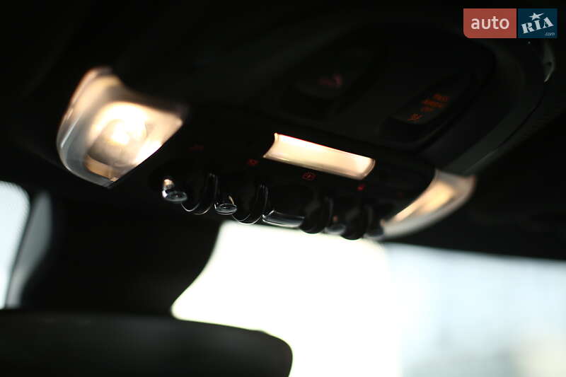 Хетчбек MINI Hatch 2018 в Києві фото 38 Хетчбек MINI Hatch 2018 в Києві