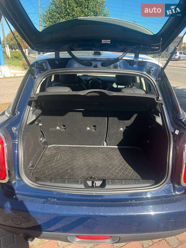 Хетчбек MINI Hatch 2015 в Звягелі