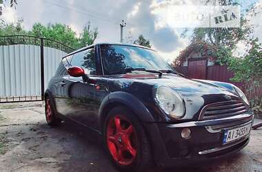 Хэтчбек MINI Hatch 2004 в Борисполе