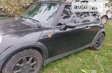 Хетчбек MINI Hatch 2002 в Гайвороні