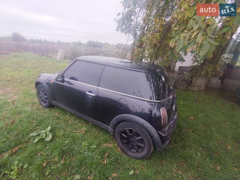 Хетчбек MINI Hatch 2002 в Києві фото 5 Хетчбек MINI Hatch 2002 в Києві