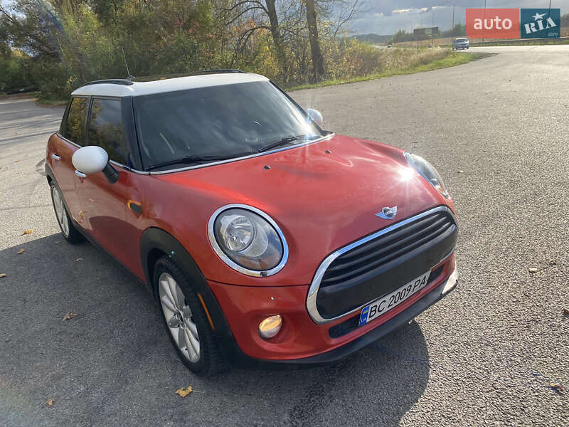 Хетчбек MINI Hatch 2015 в Львові фото 6 Хетчбек MINI Hatch 2015 в Львові