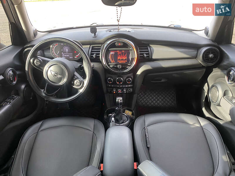 Хетчбек MINI Hatch 2015 в Львові фото 42 Хетчбек MINI Hatch 2015 в Львові