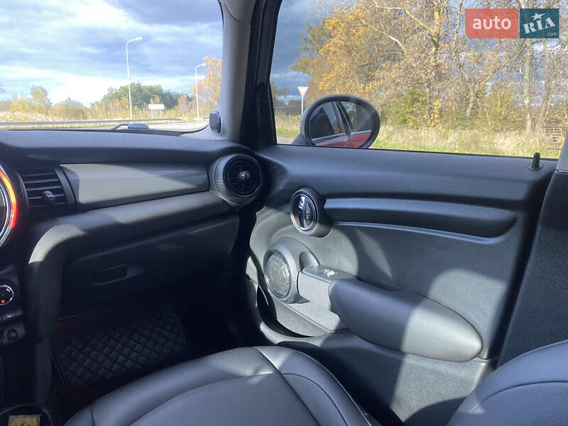 Хетчбек MINI Hatch 2015 в Львові фото 44 Хетчбек MINI Hatch 2015 в Львові