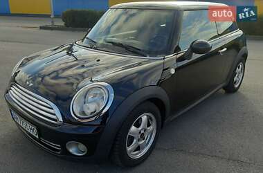 Хэтчбек MINI Hatch 2009 в Житомире