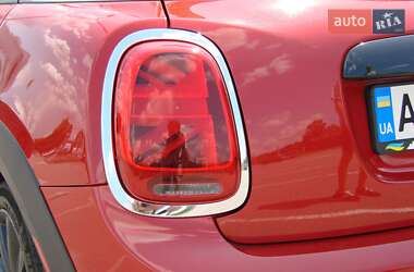 Хетчбек MINI Hatch 2015 в Києві