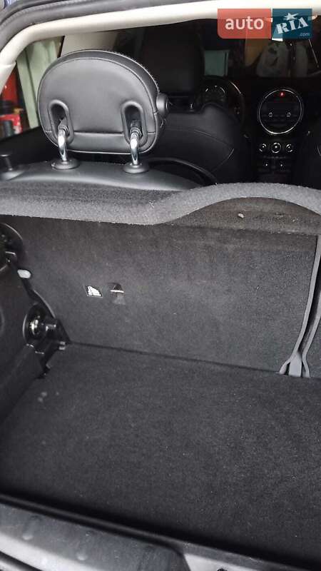 Хэтчбек MINI Hatch 2015 в Кременчуге