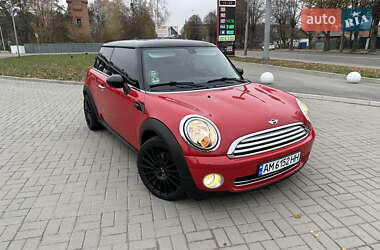 Хетчбек MINI Hatch 2009 в Житомирі