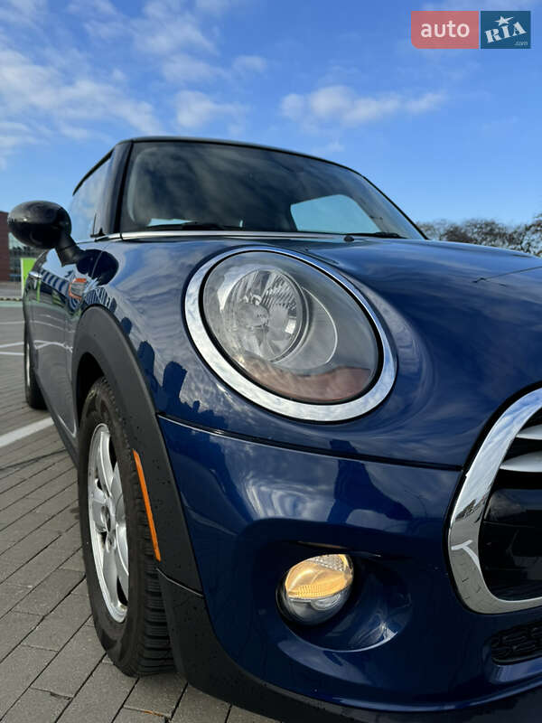 Хэтчбек MINI Hatch 2014 в Одессе