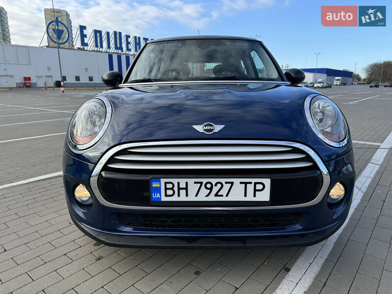 Хэтчбек MINI Hatch 2014 в Одессе