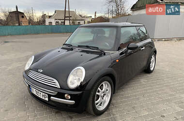 Хэтчбек MINI Hatch 2002 в Кременчуге